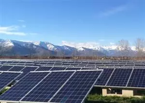 How battery systems can integrate renewable energy in smart grids