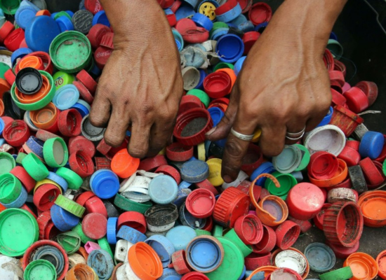 Artificial intelligence for smarter recycling: the plastics pollution challenge