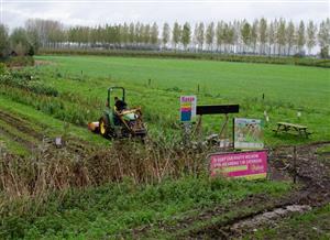 Buy local to bridge the gap: how short food supply chains are making communities closer and the economy healthier