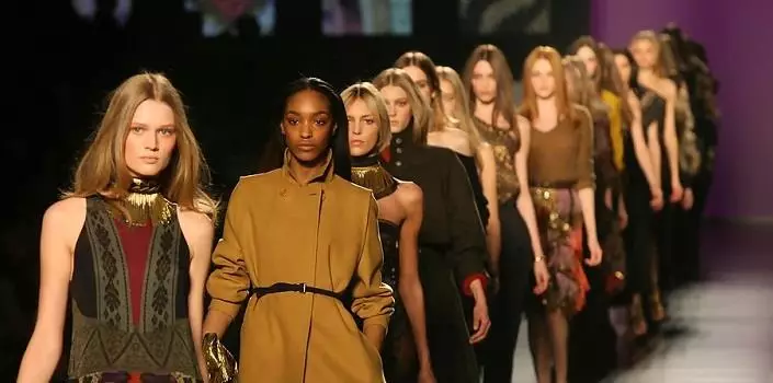 Fashion “detox” catwalks - Towards sustainable textile production